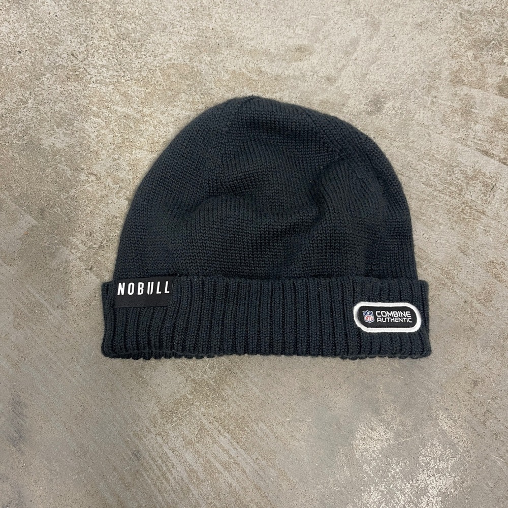 NOBULL NFL Combine Authentic Mens Cuffed Beanie Black Knit Training Hat